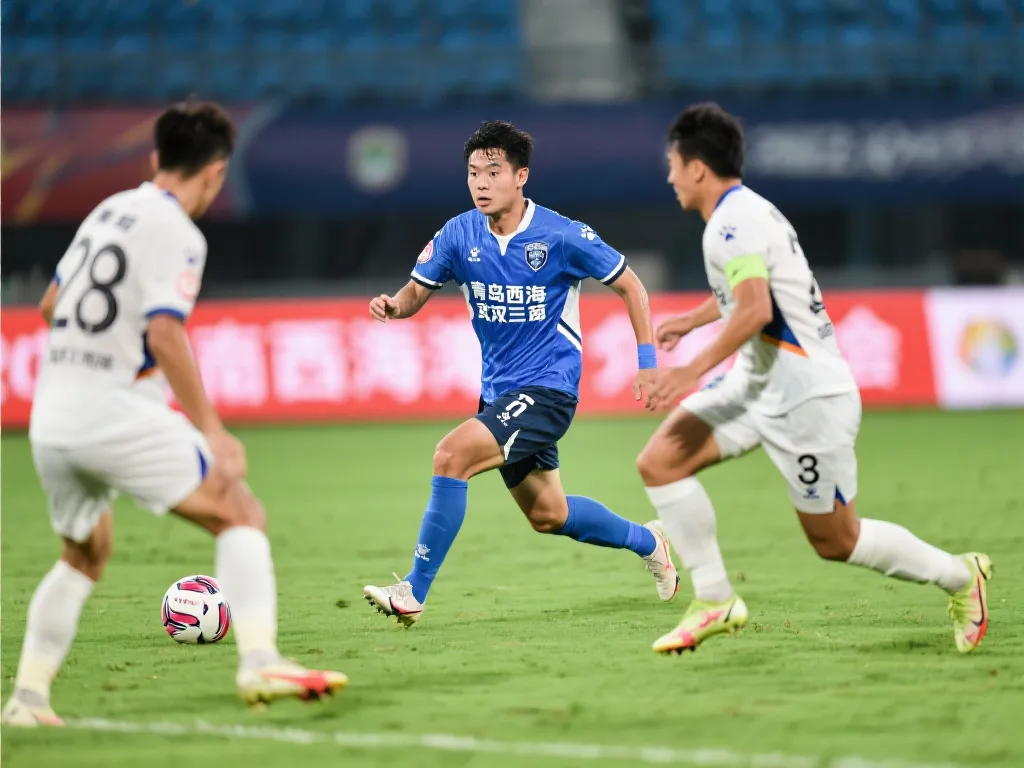 明戈表演結